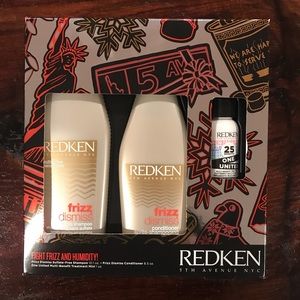 Redken Frizz Dismiss Holiday Kit